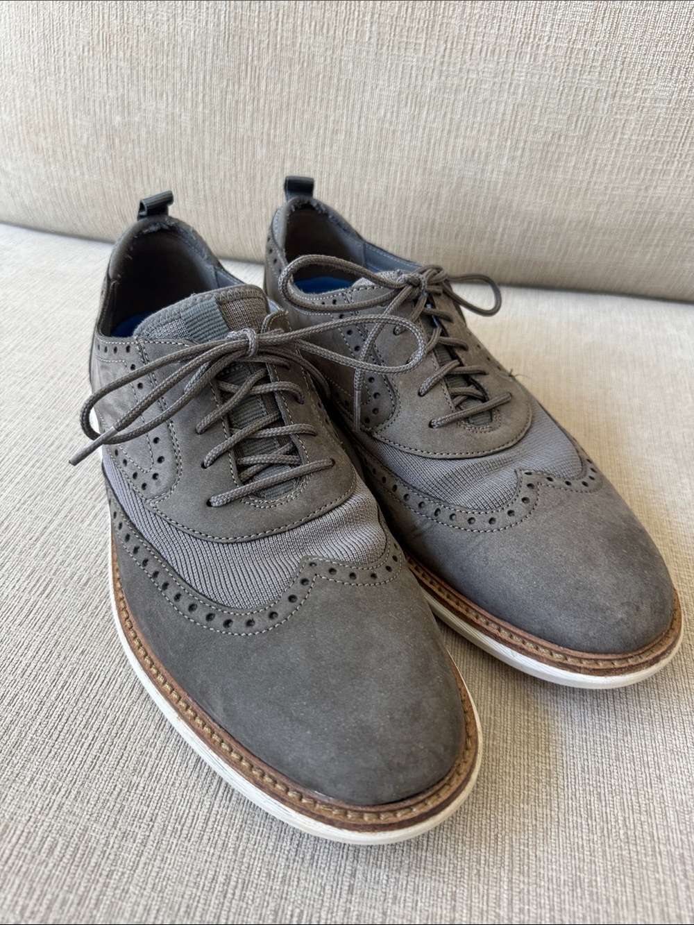 Clarks‎ Gray Suede Wingtip Oxford Sneakers